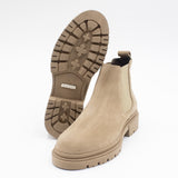 Reina Fango Desierto