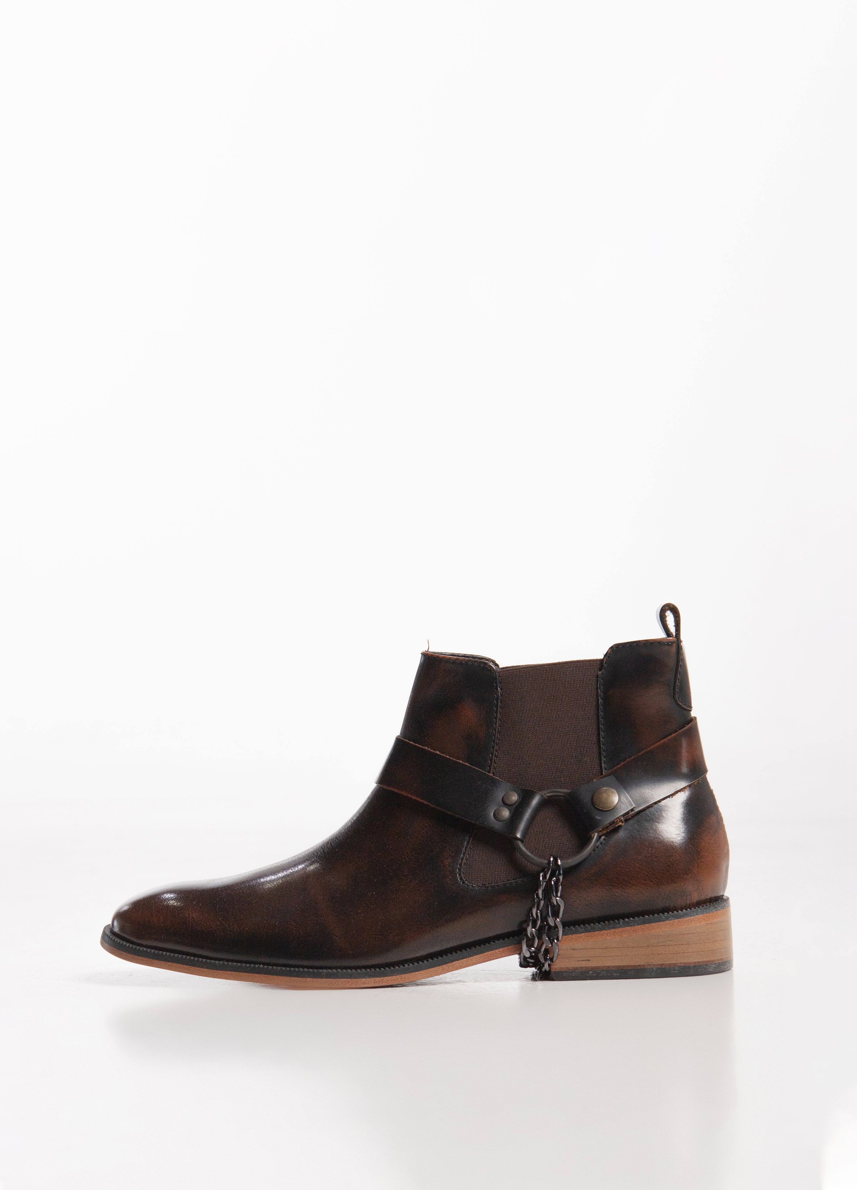 Botas chelseas café de piel con arnés desmontable para hombre | Thoro ...