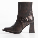 Pin-Up Boot