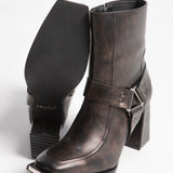 Pin-Up Boot