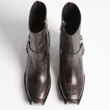 Pin-Up Boot